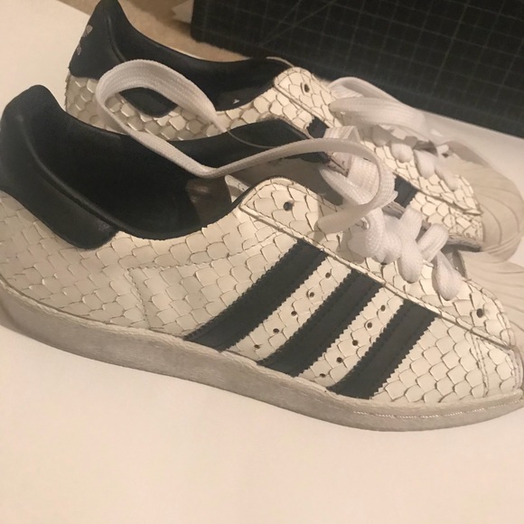 adidas superstar snakeskin